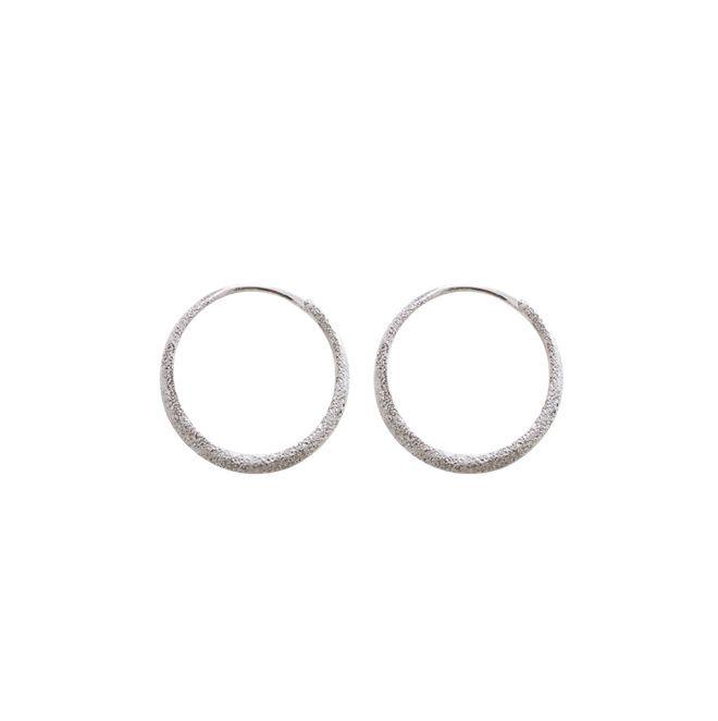 Modische funkelnde Ohrringe mit glitzernder Sandverarbeitung – Vielseitige und stilvolle Ohrclips.