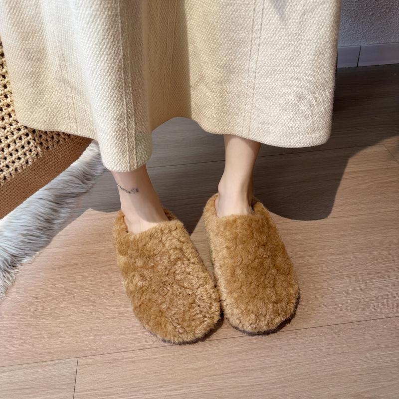 Fashion and lightweight suede thick-soled fluffy slippers women's shoes 2025 new winter wear high-heeled warm bag head slippers