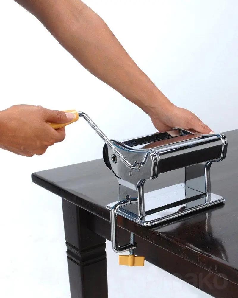 2-in-1 manual pasta and dough maker