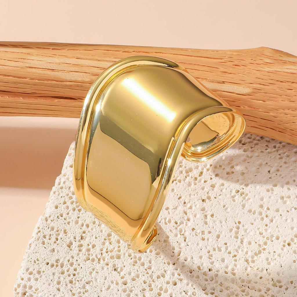 European-American Style Open Armlet: Trendy, Unique, and Elegant Cold-Style Bracelet.