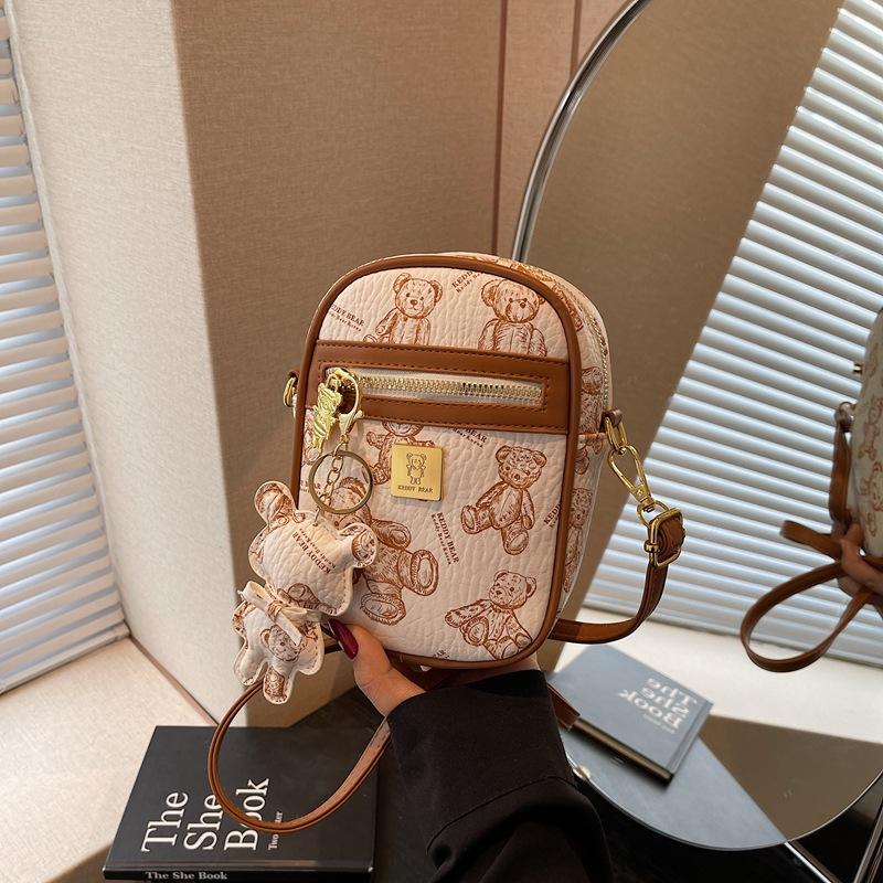 Bag Women's Spring Niche Popular New Trend Fashion Single Shoulder Simple Oblique Span Commuter Mobile Phone Bag