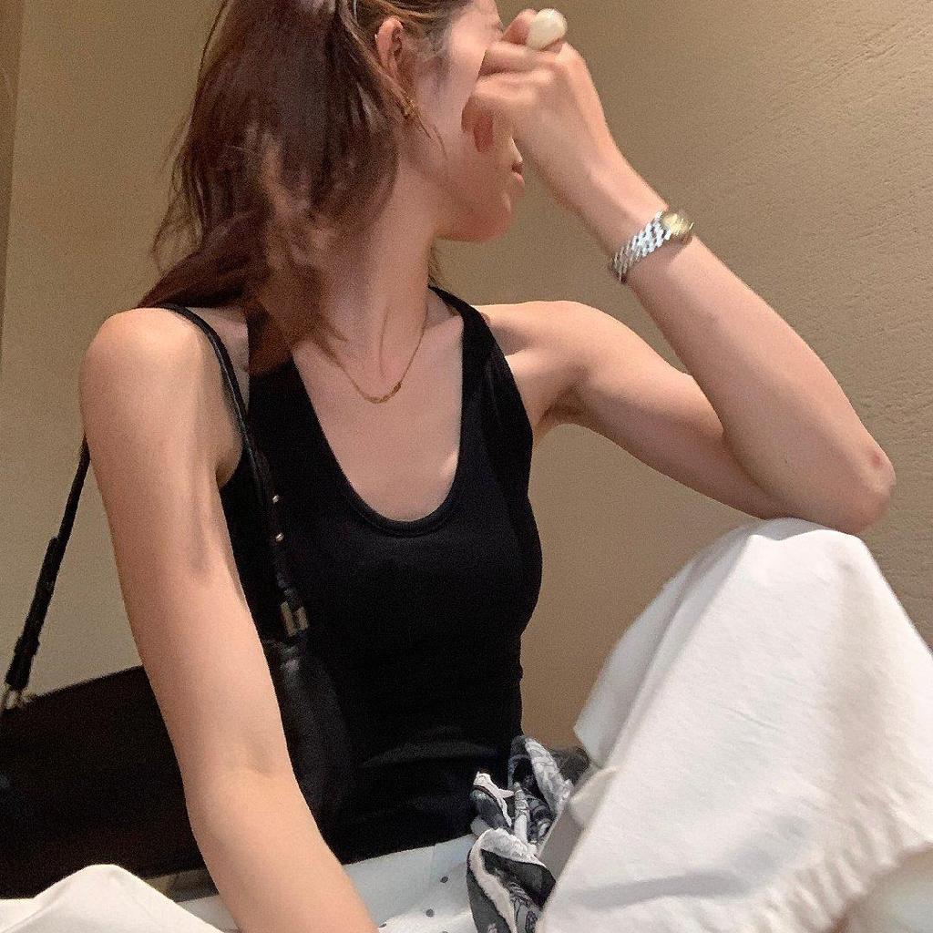 Lemon Green Tea U-Neck Spaghetti Strap Women's Slim Fit Sleeveless Tank Top - 2026 Spring/Summer Collection