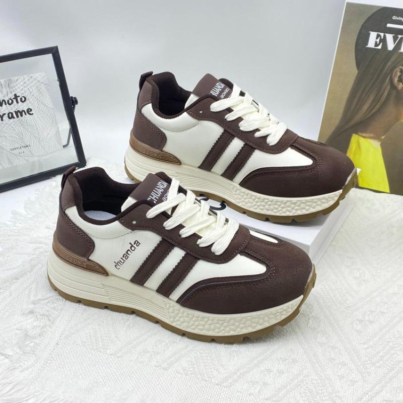 Thick-soled German Training Shoes for Women's 2025 Spring New Popular Leather Versatile Forrest Gump Soft-soled Sports and Leisure Dad Shoes