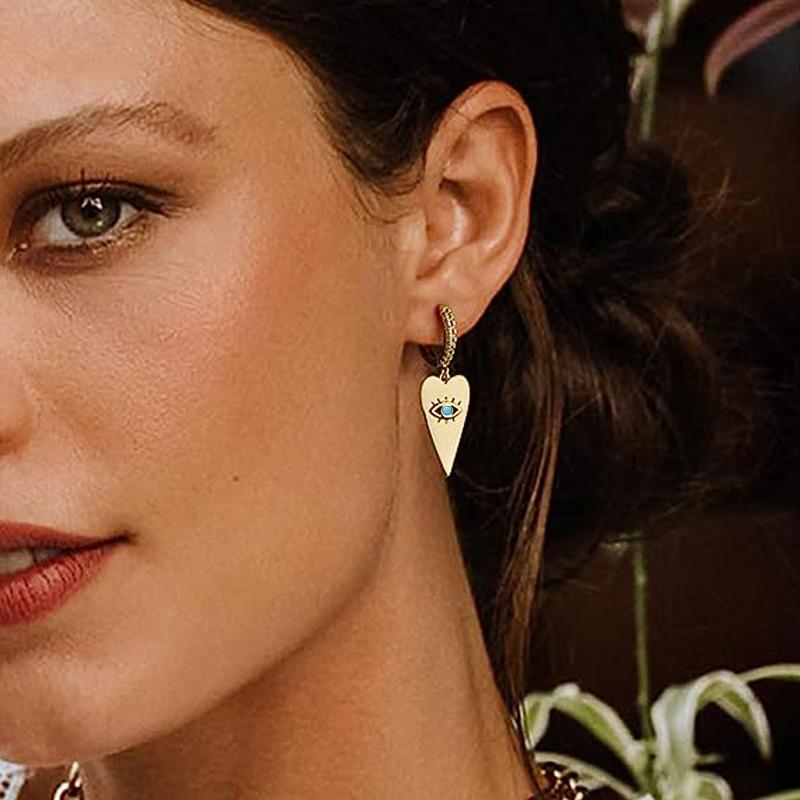 Huitan Punk Evil Eyes Design Women Earrings Metal Gold Color Y2K Girls Dangle Earrings Heart Blue Eyes Charms Hip Hop Jewelry