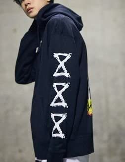 ONE OK ROCK 2018 AMBITIONS JAPAN DOME TOUR Merchandise Hoodie Size M