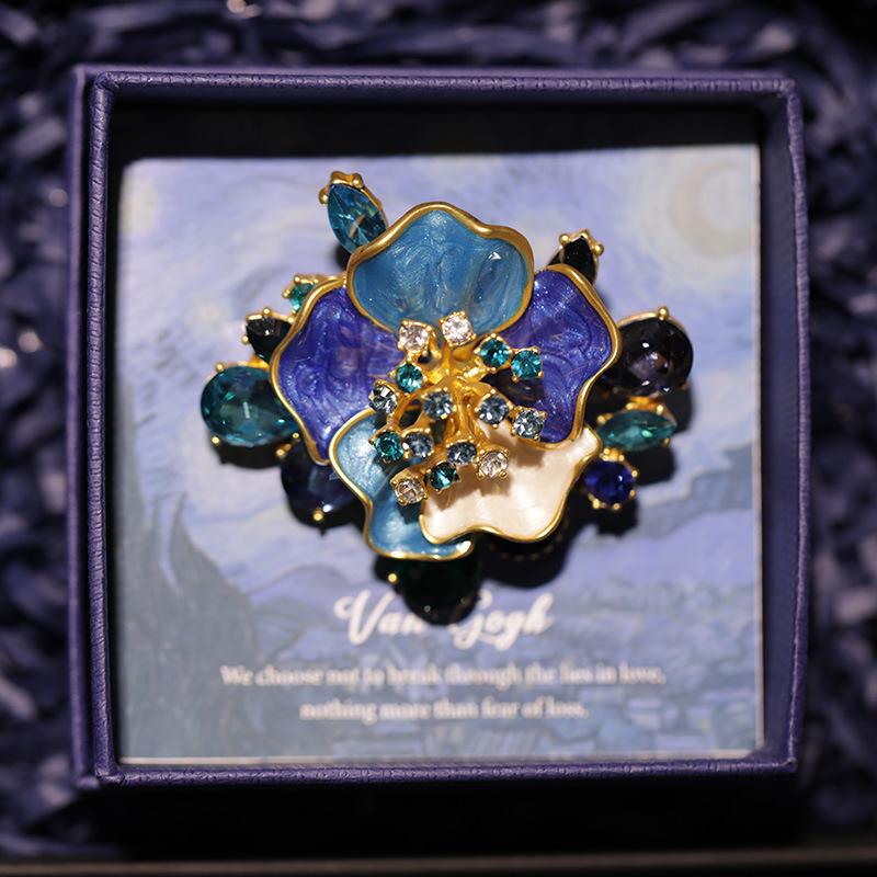 Senior Brooches Flower Leaf Brooch Pins for Women Suit Pendant  Fashion Brooches Jewelry