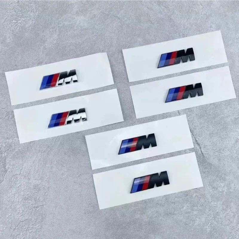 2 Stück ist anwendbar für BMW ABS-Plakette M-Zeichen Automobil Kotflügel Heckplakette ist anwendbar für BMW 1 3 5 7er Serie Zubehör..