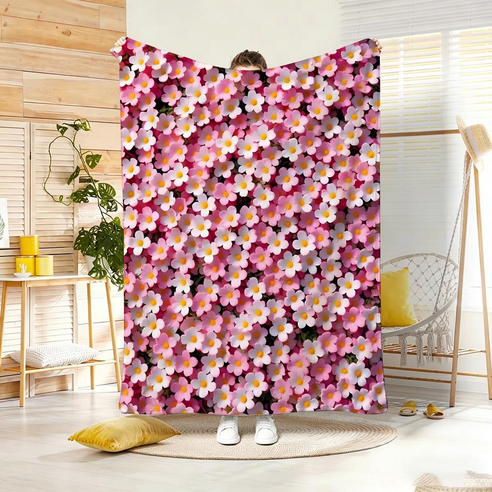 Fresh Flowers Throw Lightweight 240G Flannel Blanket Soft Skin-Friendly For Summer Cooling