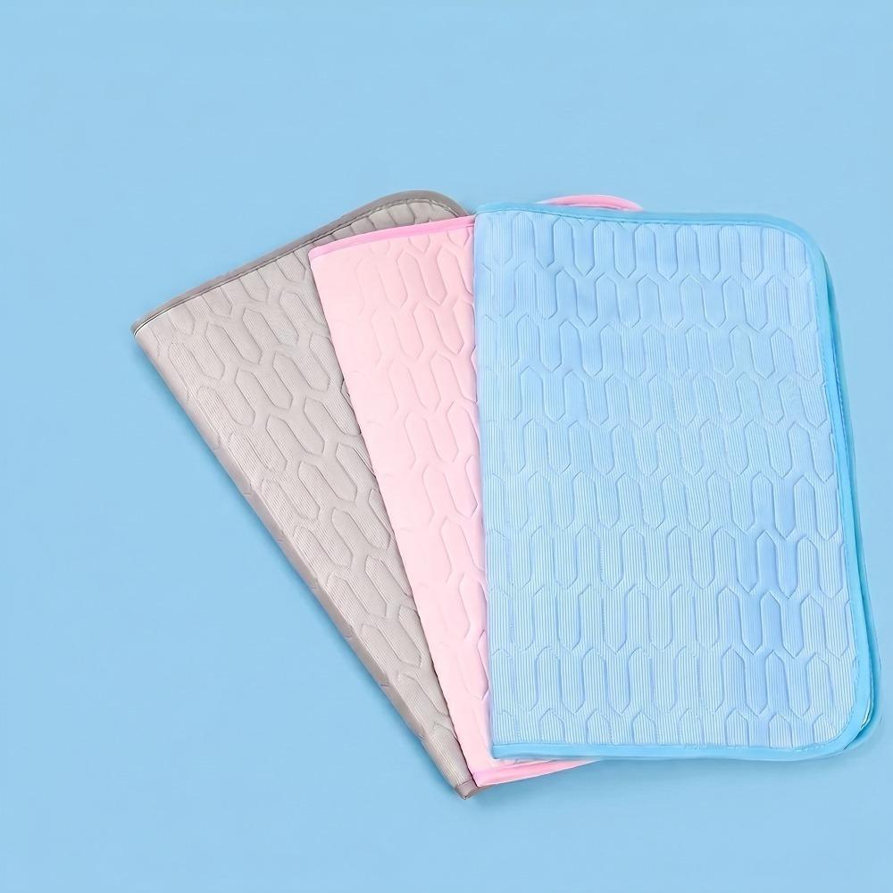 1pcs Summer Pet Cooling Mat Pad Sleeping Pad Washable for Cat Dog Pets Summer Cool Pads Blanket Washable Ice Silk Breathable Mat
