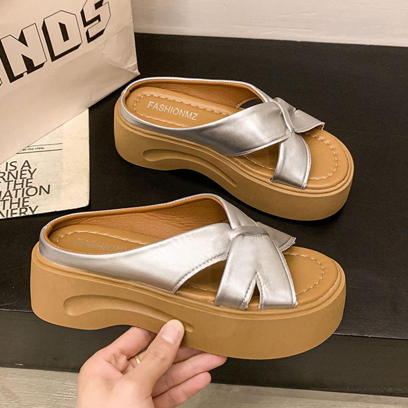 Sponge Cake and Shit-stepping Slippers Female Summer Wear 2025 New with Skirt Fairy Wind Open Toe One-word Drag