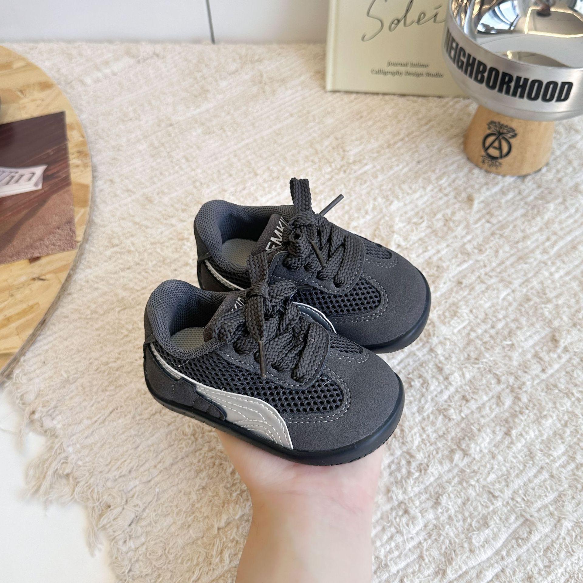 

Kids Versatile German Training Sneakers - 2025 Autumn Mesh Style for Girls & Boys One set 16-20 - 5 pairs чёрный