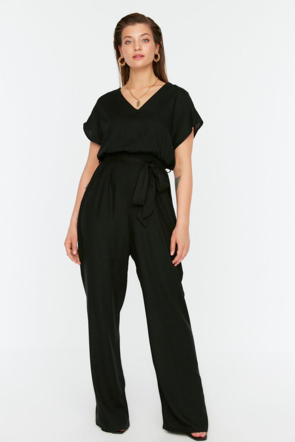 

Черный широкий тканый комбинезон с поясом TBBSS22TU0161..