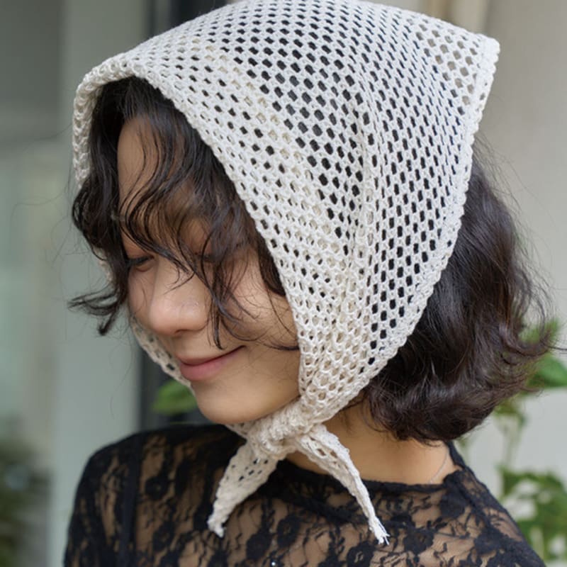 

The GREEN Lab Knit Crochet Bandana Scarf (2colors) BLACK