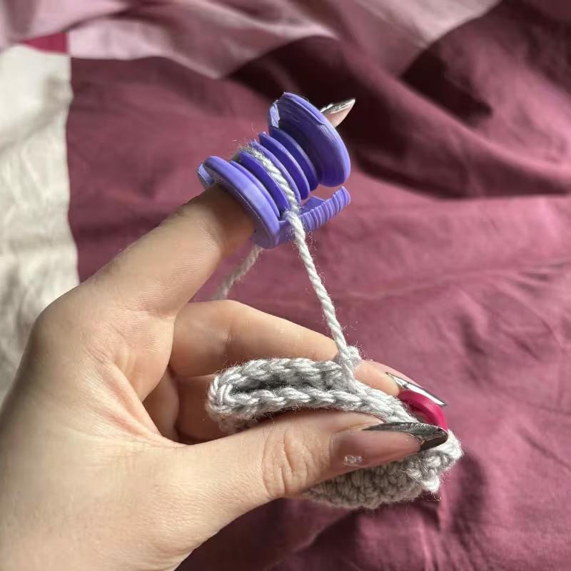 1/2Pcs Crochet Finger & Yarn Protectors Thumb & Index Finger Covers Finger Protector For Beginner And Expert Knitters