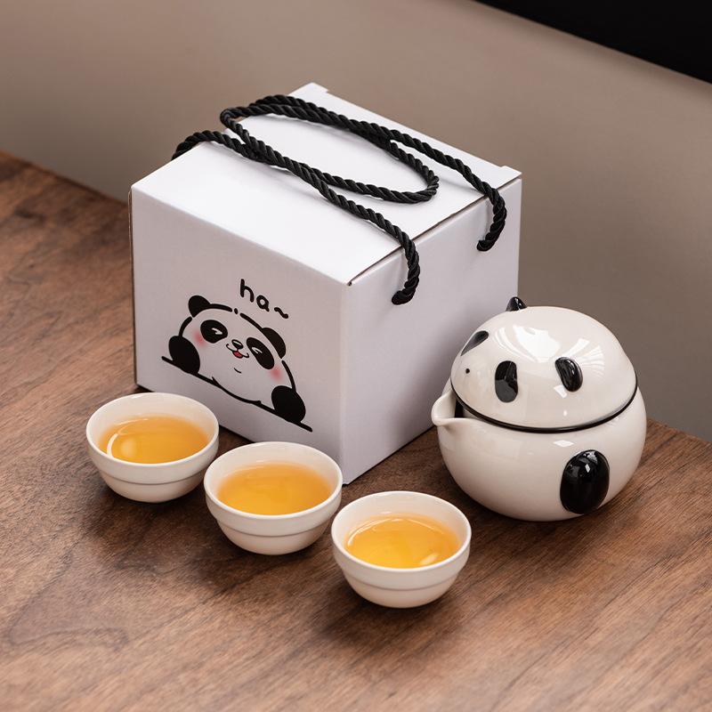 

Товары чайного набора «Панда» в стиле легкой роскоши, набор для чая Кунг-фу, Квайкэ, один чайник, три чашки, подарочная коробка высокого класса для компании, бизнес-подарки