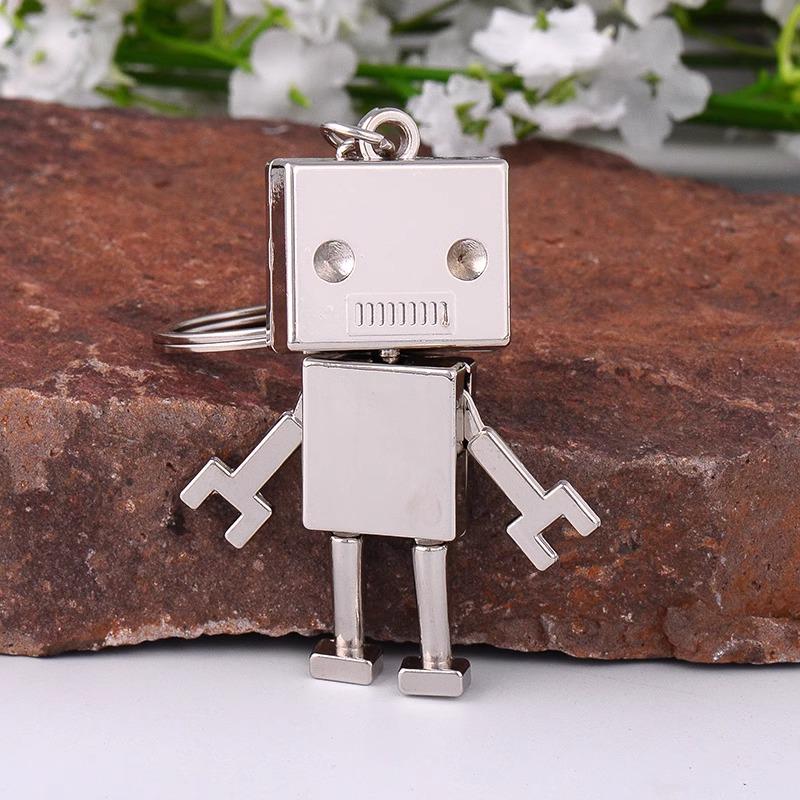 Retro Metal Robot Car Keychain - Men’s Gift & Student Backpack Pendant