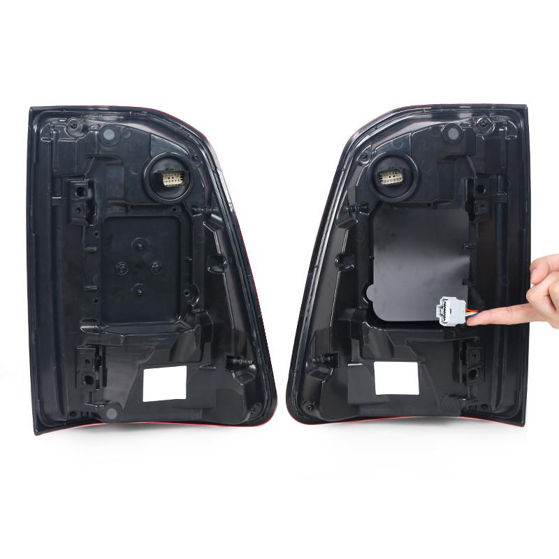 LED Taillight For Dodge RAM 1500 2019 2020 2025 Brake Light Turning Flashing Light Driving Signal Light Warning Light Assembly