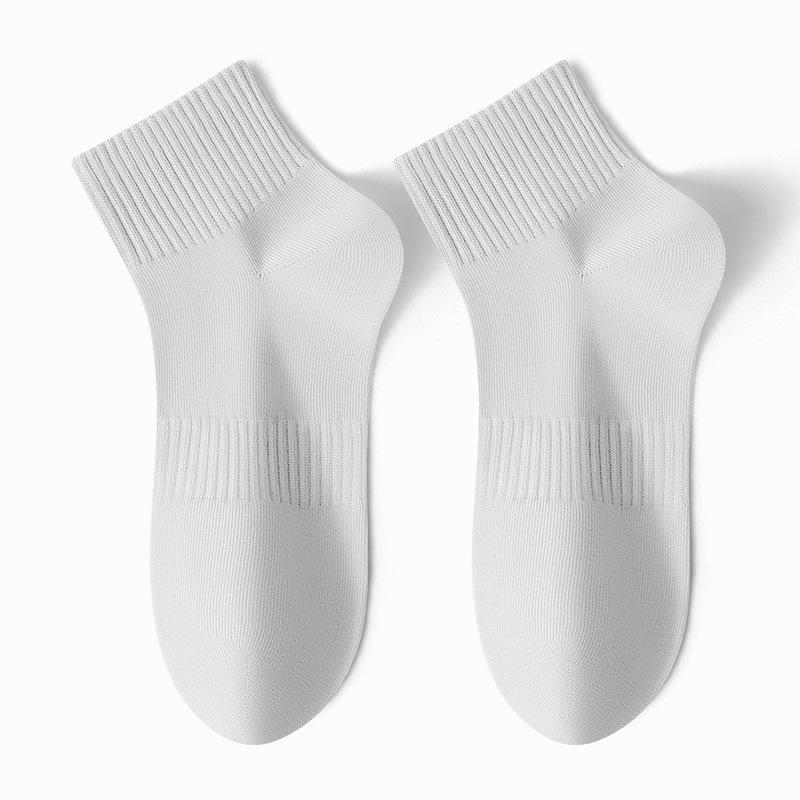 Male Spring and Summer Solid Color Vertical Bar Movement Antibacterial Breathable Non Slip Short Tube Cotton Socks