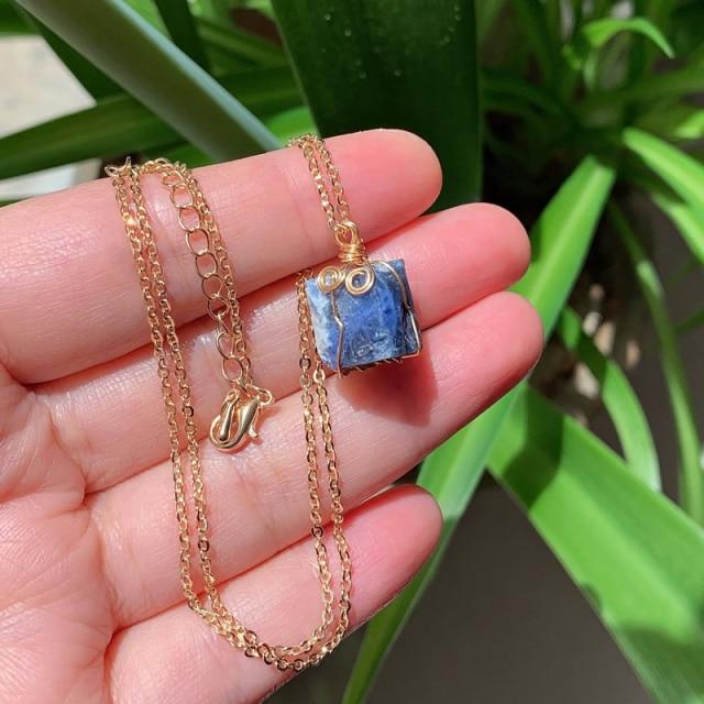 Natural Stone Pendant Necklace Small Rock Quartz Pendulum Amethysts Citrines Fluorite Pink Crystal Necklace For Women Healing