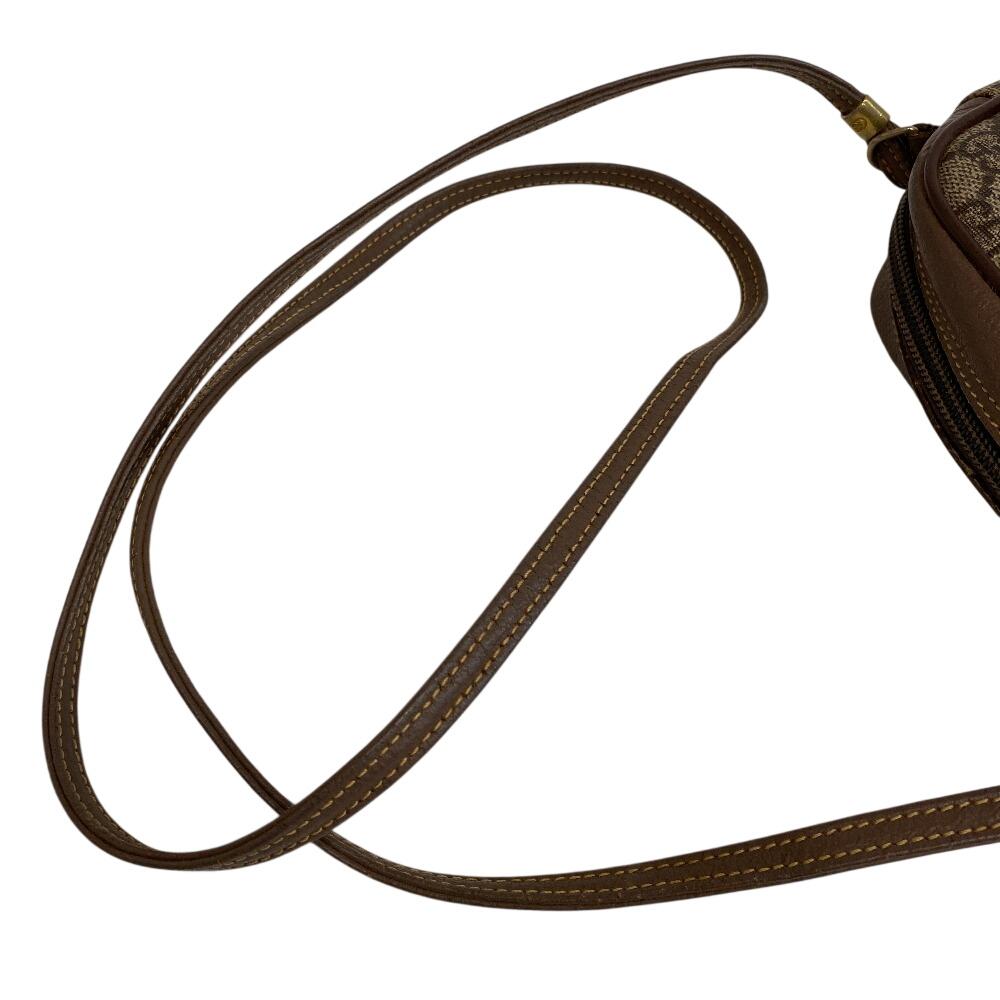 GUCCI 6423 Vintage Old Gucci Pochette GG pattern PVC Shoulder Bag Brown PVC Used