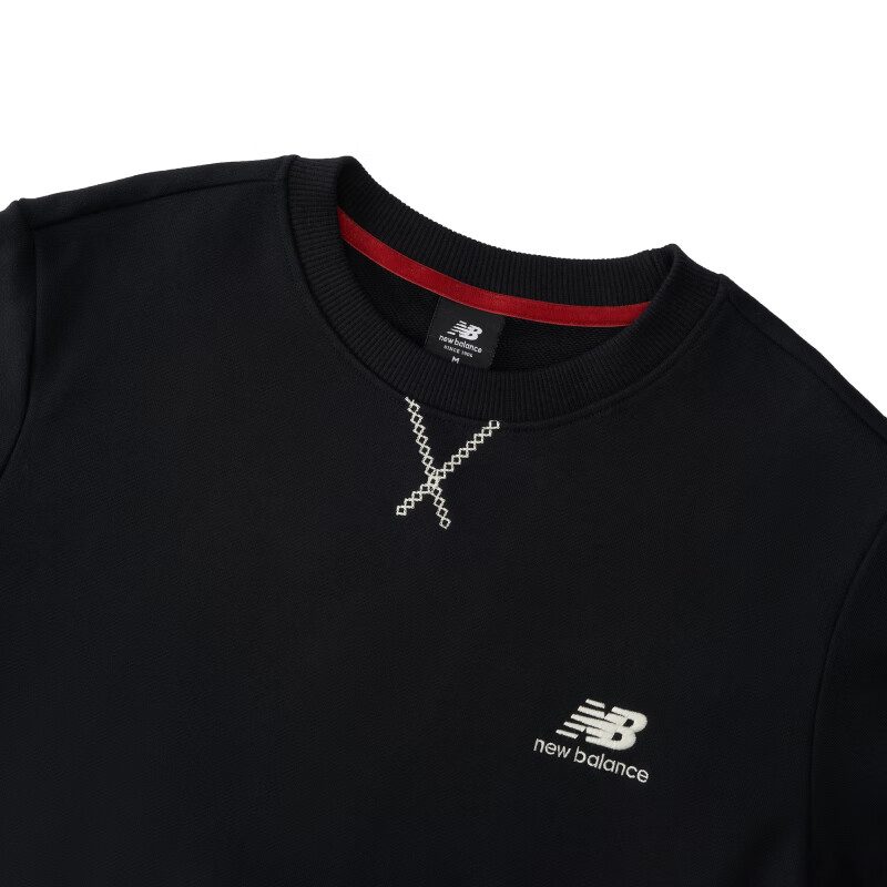 New Balance New Balance CNY Collection Sweatshirts Men's Black Crew Neck Moderate Regular AMT31571-BK