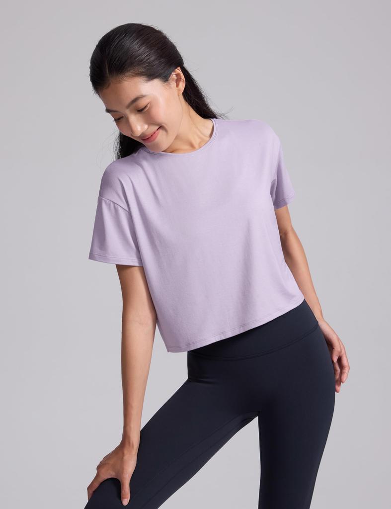 [CRZ YOGA] Women's Short-Sleeved Open-Back T-Shirt, Short Length, Loose Fit, Lilac/Lavender, Size S