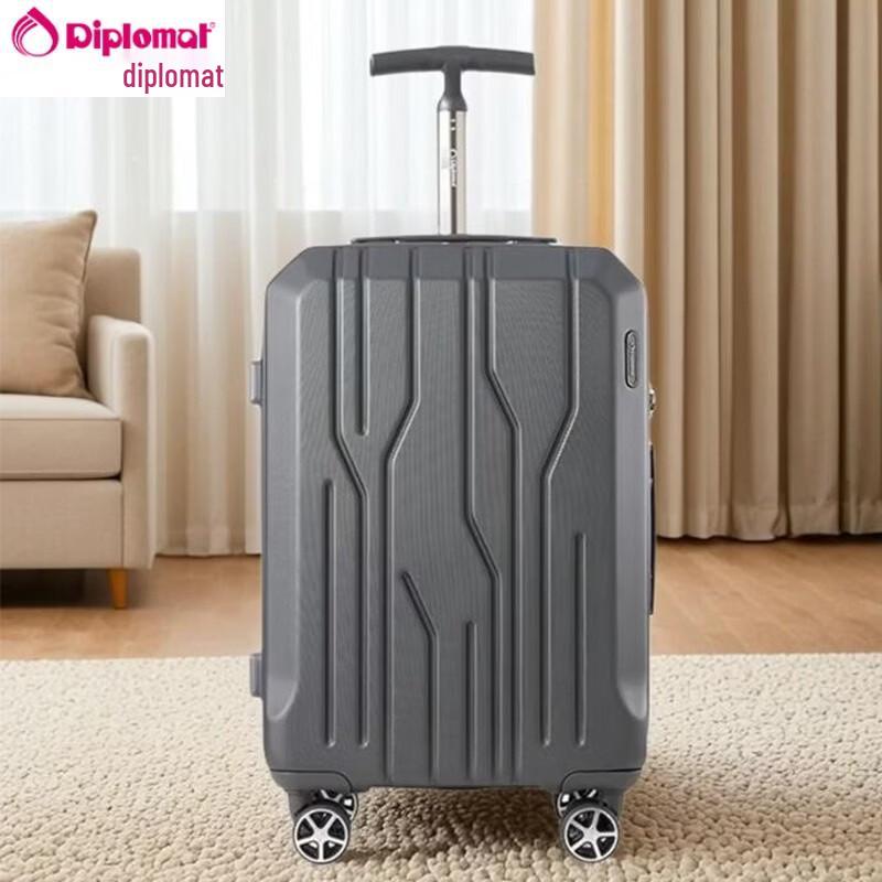 Diplomat Hardshell Spinner Suitcase