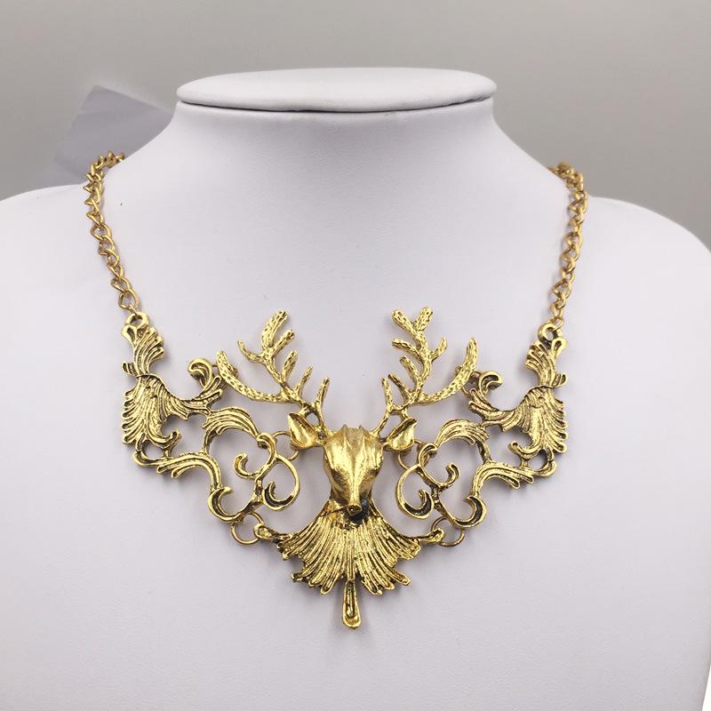 Vintage Fashion Reindeer Head Metal Necklace for Women