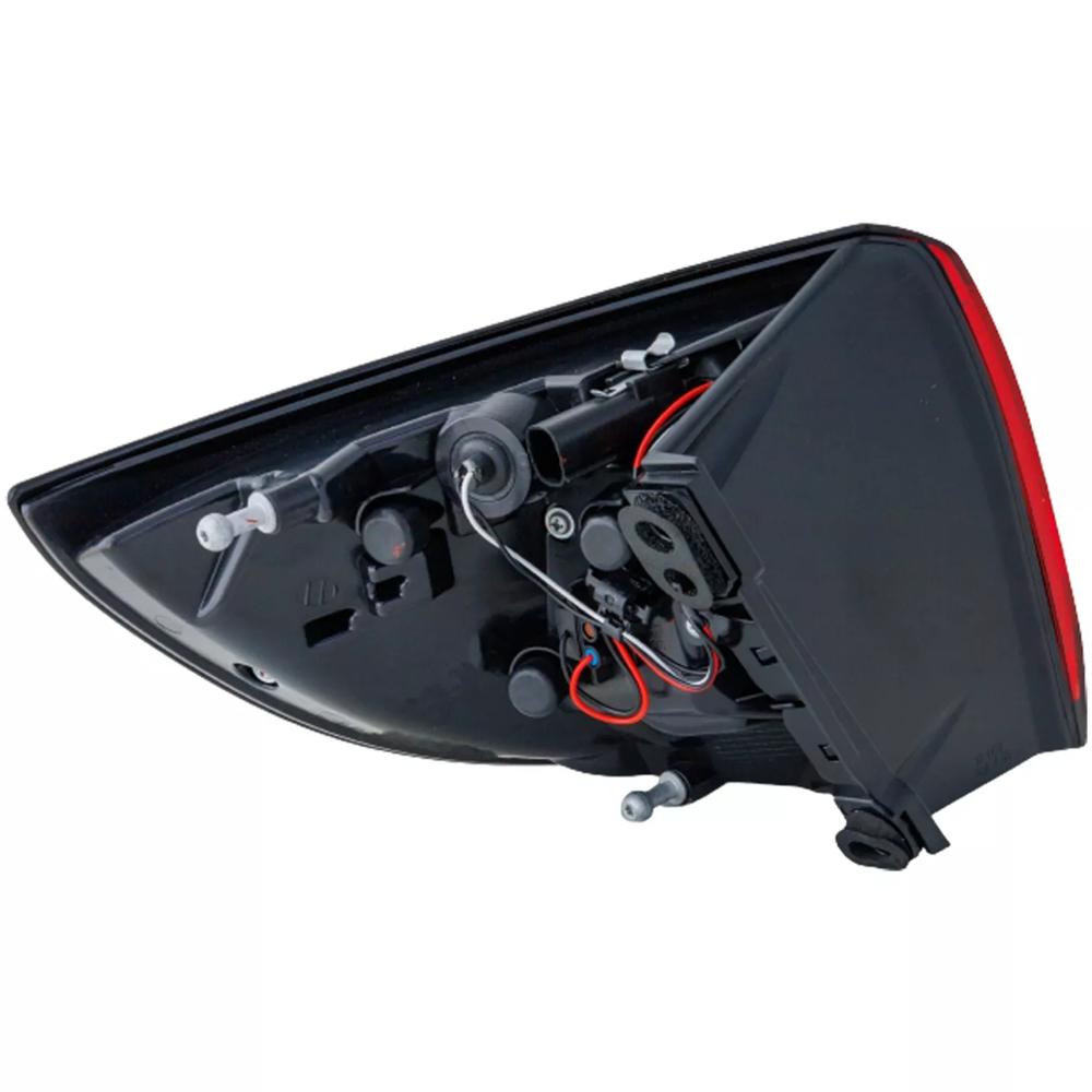 For Chrysler Pacifica Voyager LX 68229026AF Right Passenger Side Outer TailLight