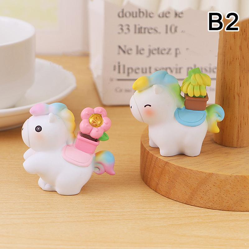 2026 Chinese Zodiac Horse Resin Ornament - Cute Desktop/Home New Year Mascot Gift