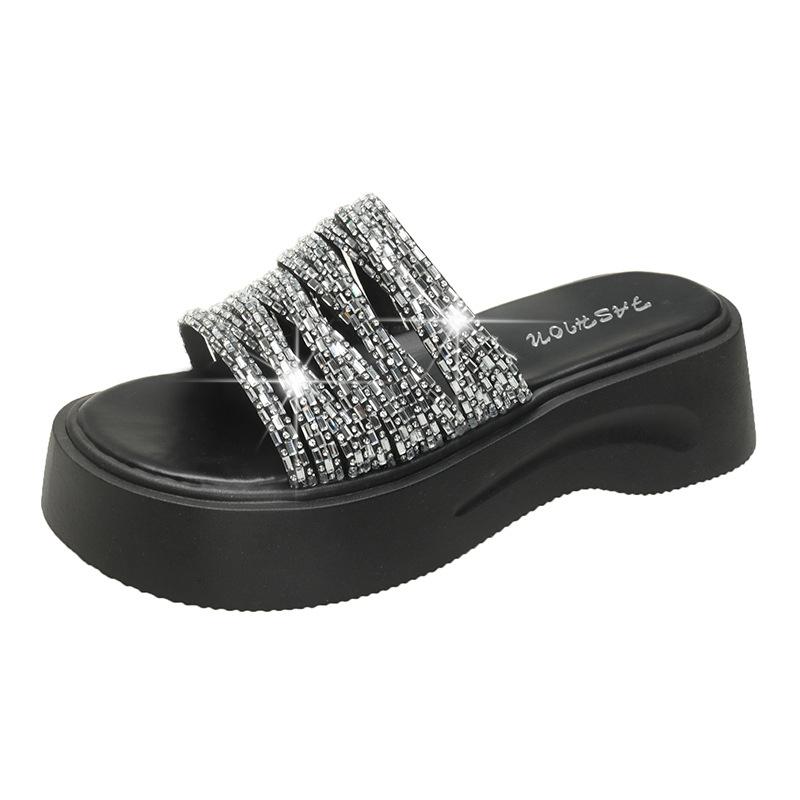 2025 summer new thick-soled heightening fashionable women's sandals, slippers with skirts, comfortable and versatile women's shoes with one word belt