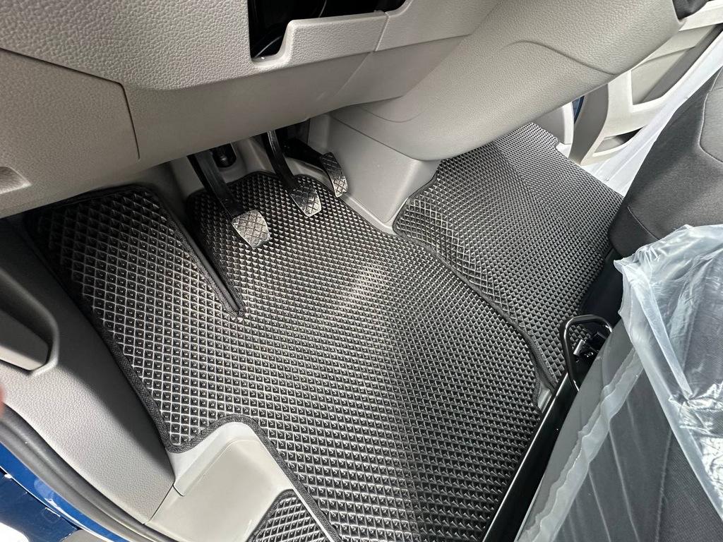 

Mats 2024-2025 (3pcs, EVA, Black) for Volkswagen Crafter 2016-