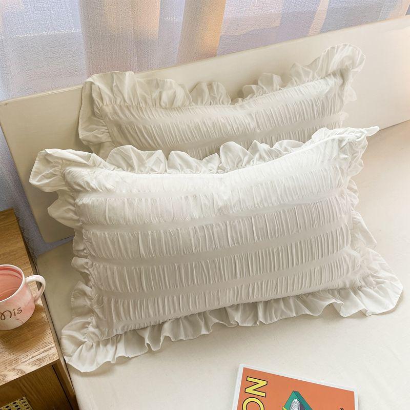 Korean Style Princess Heart Pillowcase - Cute Lace Design, Solid Color for Dormitory or Student Use