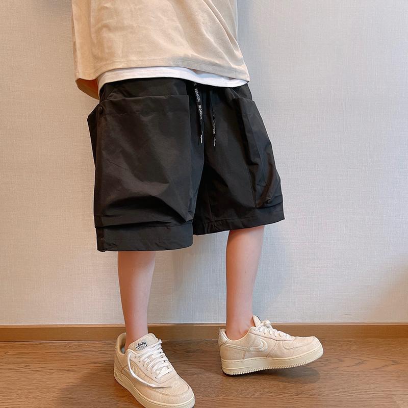 

Men Trendy Casual Streetwear Hip Big Pocket Design Cargo Short Pants Y2K Summer Solid Oversize Baggy Beach Shorts 7XL чорний