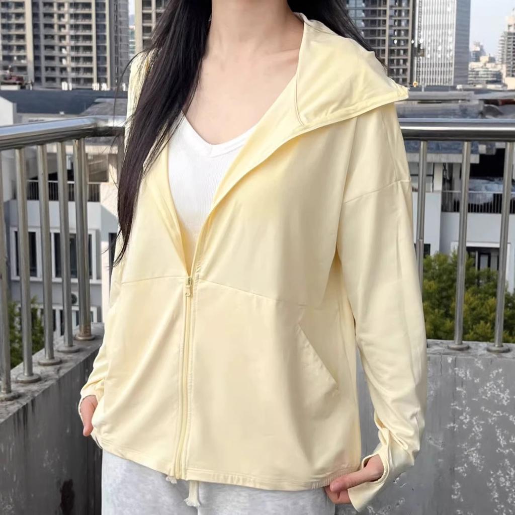 Sports Thin Ice Silk Summer Sunscreen Clothing Women's Outdoor Light and Thin Jacket UV Protection Breathable Cool Sunscreen Clothing