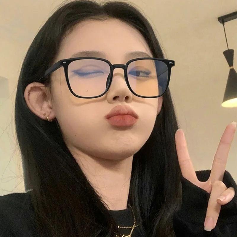 Anti Blue Light Clear Glasses Women's Anti Radiation Filter Glasses for Women/Men