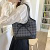 Premium bag women's new niche large-capacity tote bag fashionable versatile shoulder bag underarm bag