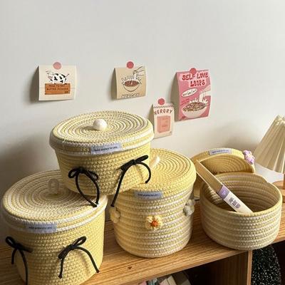 Red White Storage Basket Handmade Cotton Tead Woven Woven Basket Versatile Function Covered Style Covered Basket Various Items