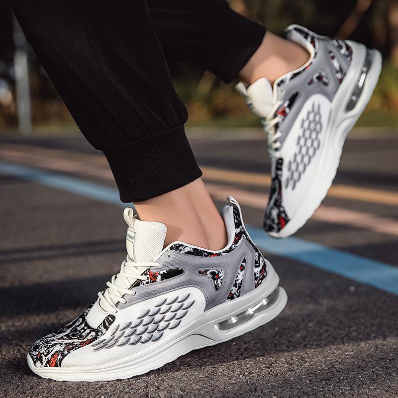 

New leisure sports large size men s versatile mesh outdoor exercise fashion 39