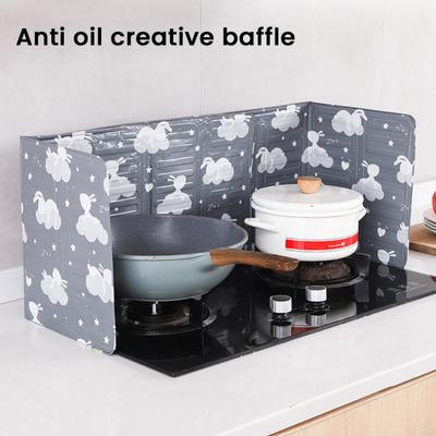 2Pcs 3-Sided Foldable Splatter Guard Aluminum Foil Grease Screen for Stovetop Frying Pan Protects Countertop from Oil Splashes Kitchen Cooking