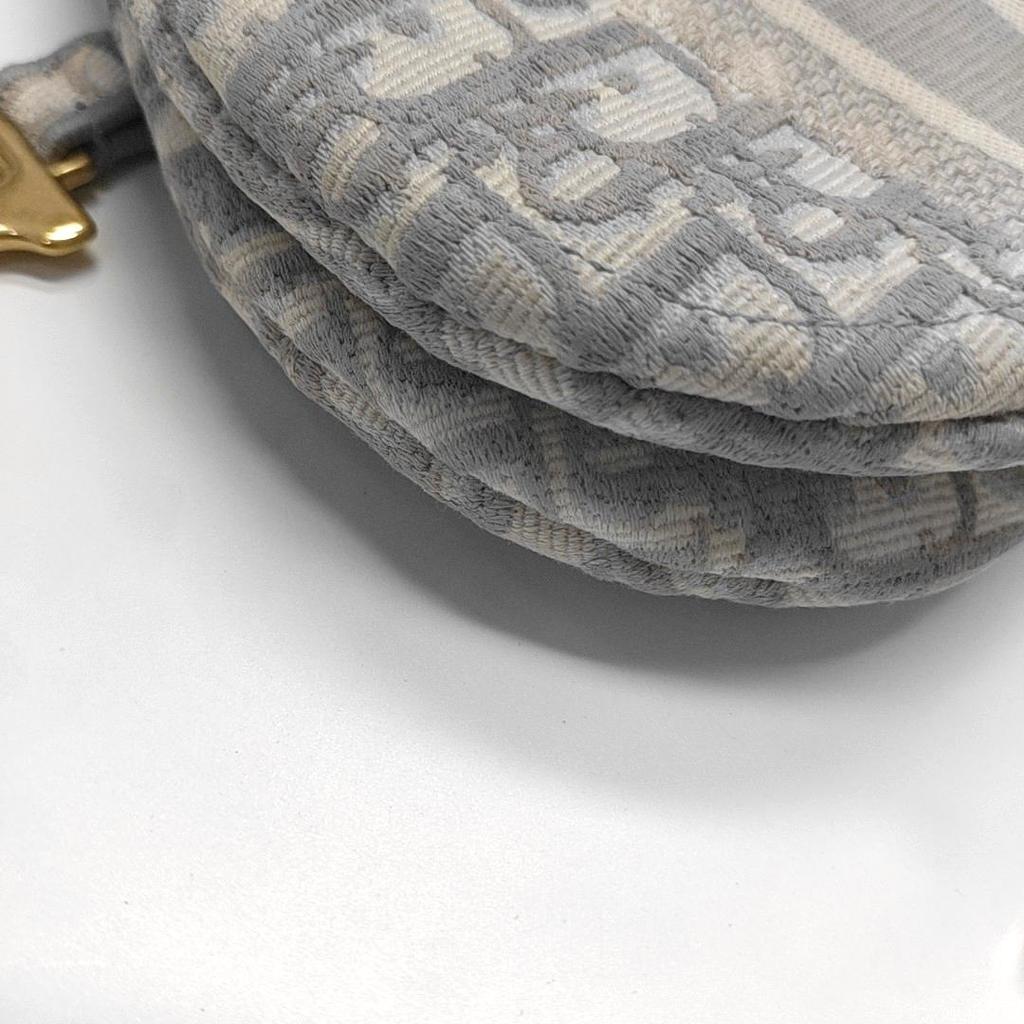 [Pre-Owned] Saddle Oblique Classic Embroidered Monogram Canvas Shoulder Bag - Very Good #2YENFR