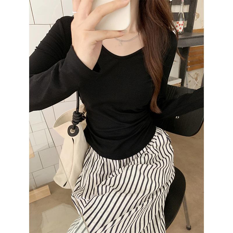 

Американская белая футболка с U-образным вырезом, открытыми ключицами и длинными рукавами для женщин на раннюю осень, плиссированная талия, короткая рубашка с низом pure desire, маленький топ XL