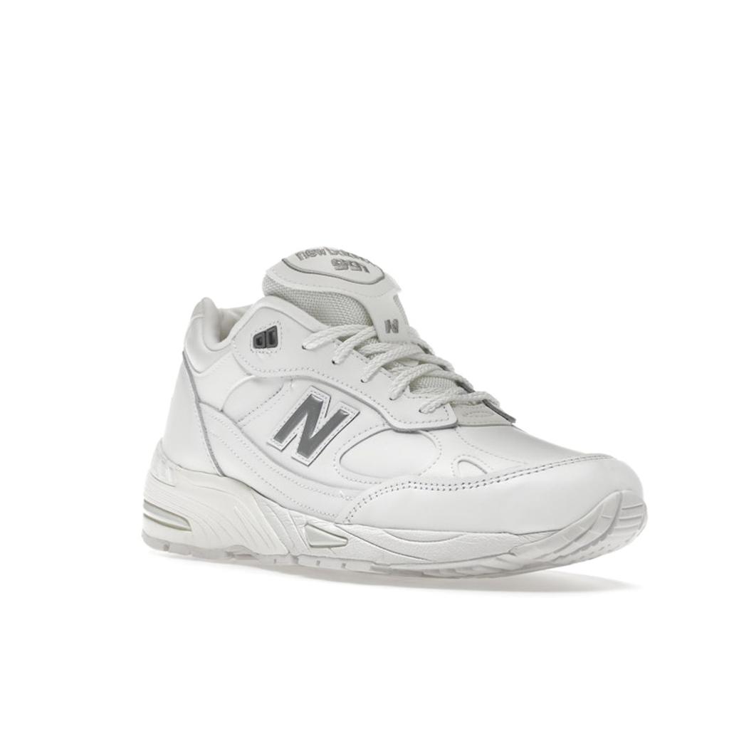 New Balance 991 Made in England Triple White Herren Sneakers Grau M991TW