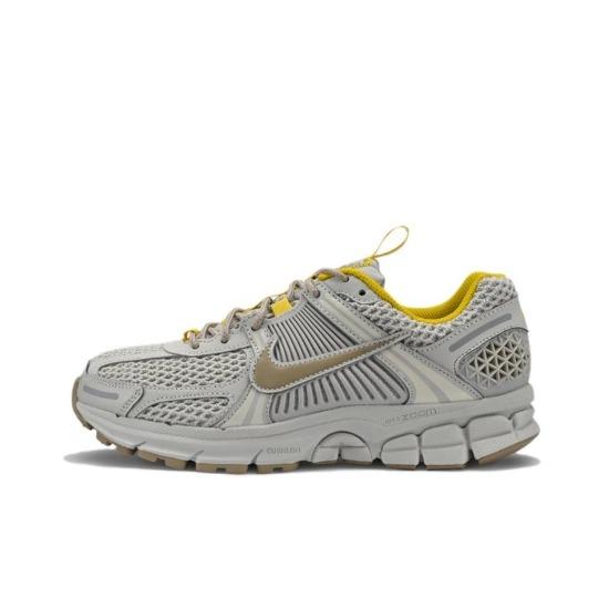 

Nike Zoom Vomero 5 Light Bone FJ7694-020 Shoes Sneakers Women s Shoes EU 36 золотий/кістяний