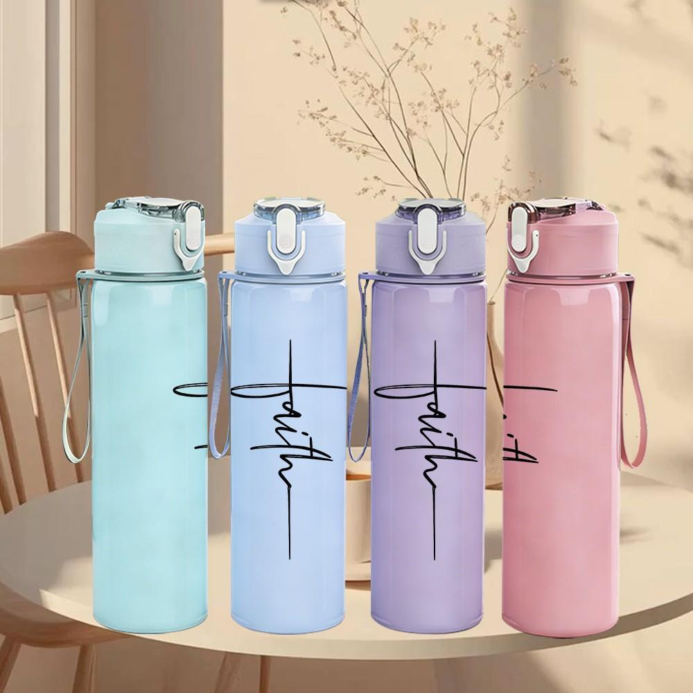 1PC Minimal Signature Line Sketch Print 750ml Color Plastic Sports Water Bottle Leakproof Flip Straw Lid Suitable for Sports Office Home Use