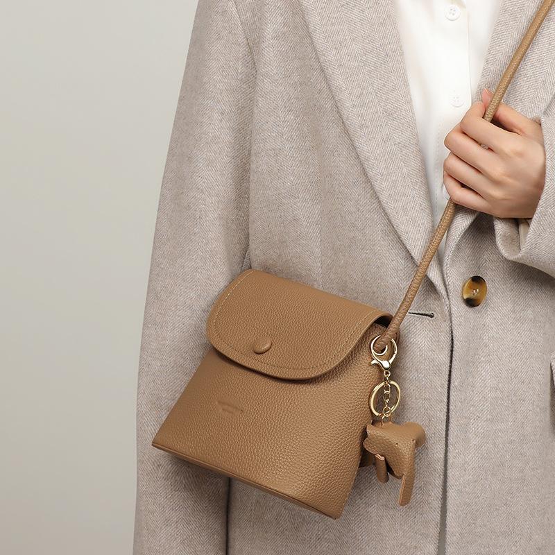 Bag Ladies 2025 New Bucket Bag Small Bag Shoulder Versatile Premium Sense Mobile Phone Bag Ladies Crossbody Bag