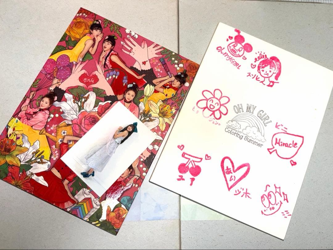 

[USED] OH MY GIRL Coloring Book CD with YooA photocard