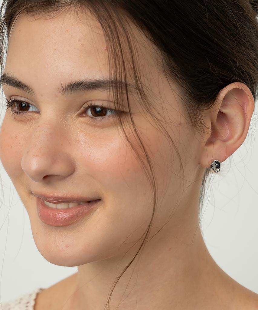 S'Secondo Liu Melted Drop Stud Earrings