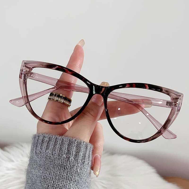 Retro Cat Eye Color-Changing Anti-Blue Light Glasses, Advanced Sense, Plain Face And Thin, Can Be Matched With Myopia Frame