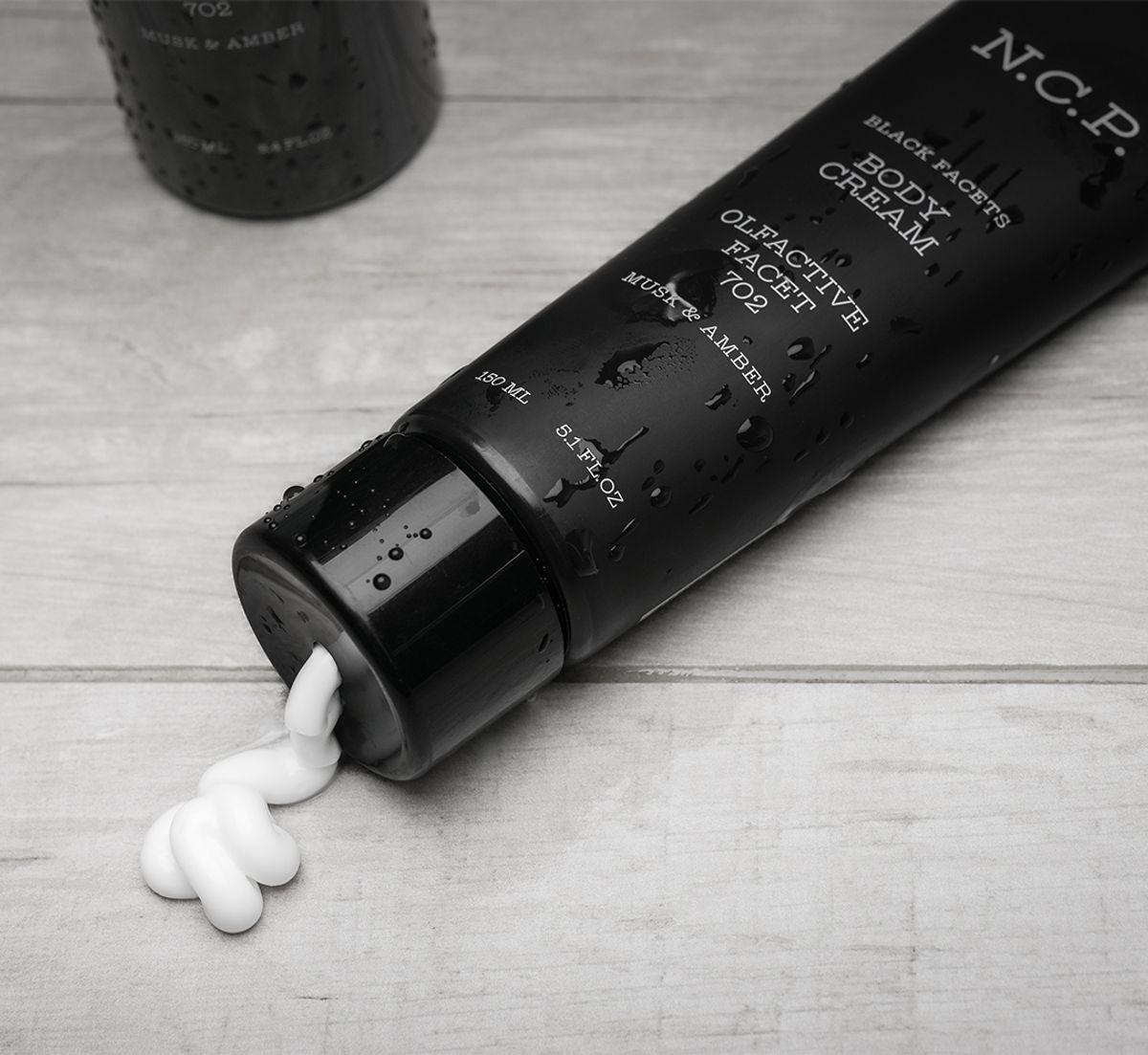 702 Musk & Amber Body Cream 150ml